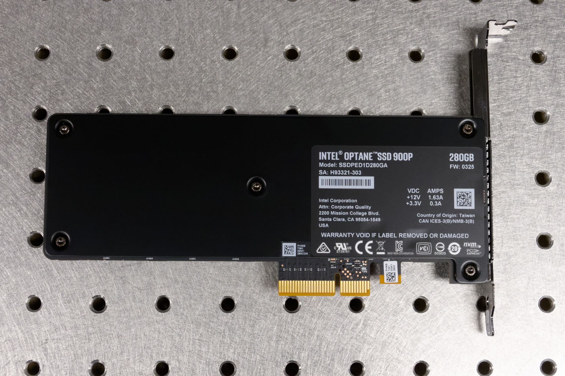 Intel Optane SSD 900P 480GB and 280GB NVMe HHHL SSD Review - Lots