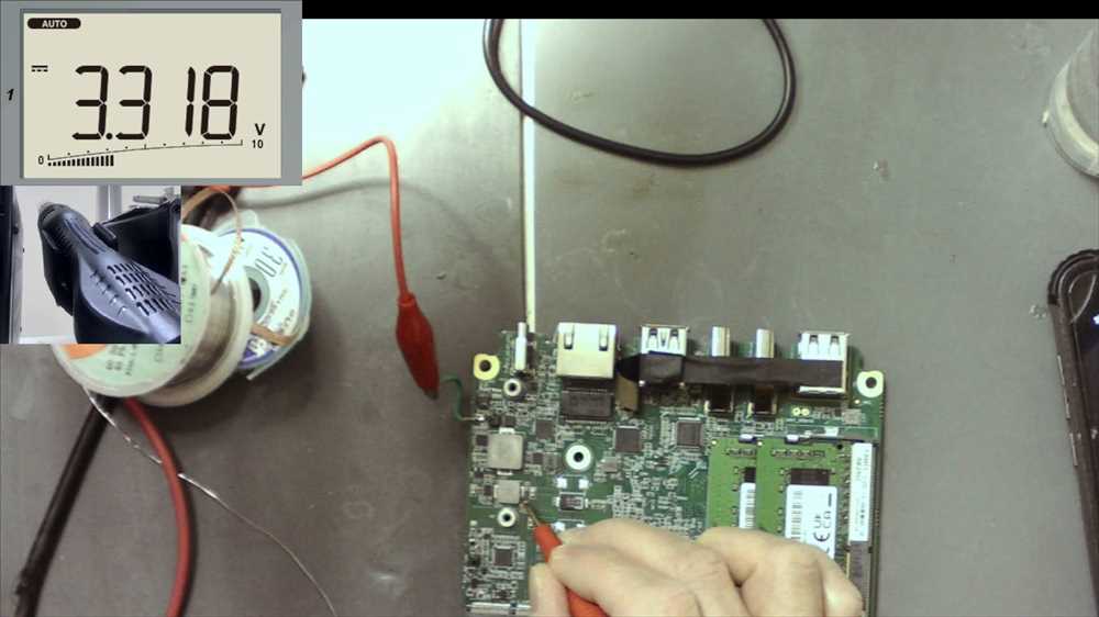 MINISFORUM UM560 電源が入らない。マザーボード修理。: 金沢市の