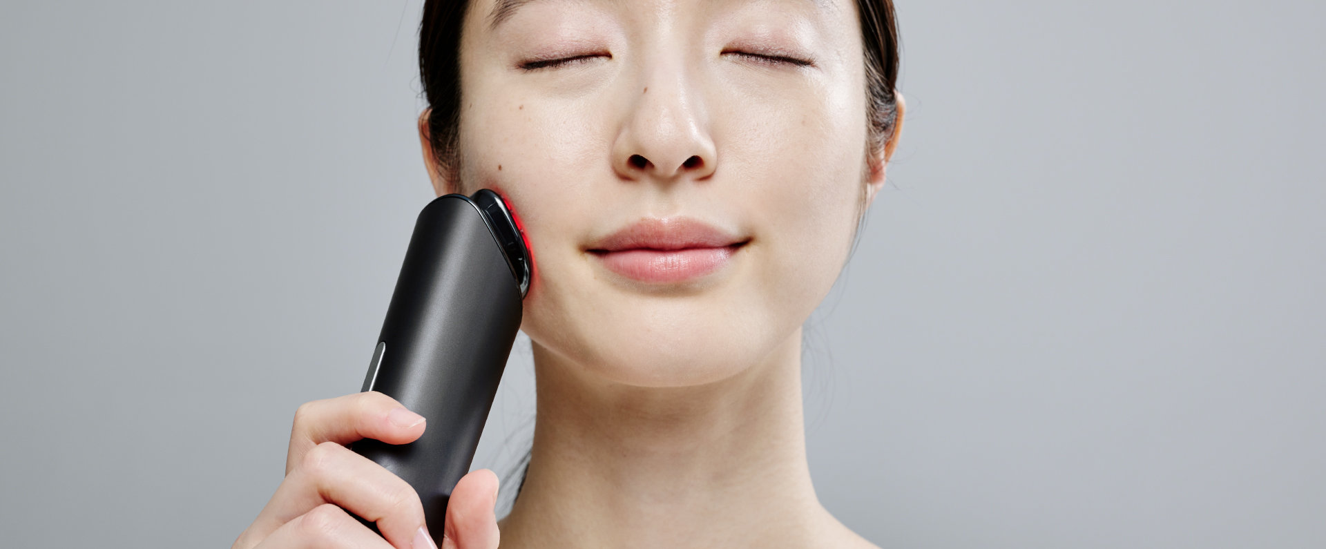 概要 リフトケア美顔器 バイタリフト RF EH-SR85 | フェイスケア