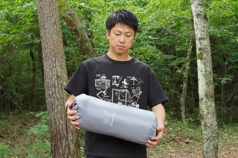 FUTURE FOX「ナバホ柄 電熱マット」モバイルバッテリーが熱源のお手軽