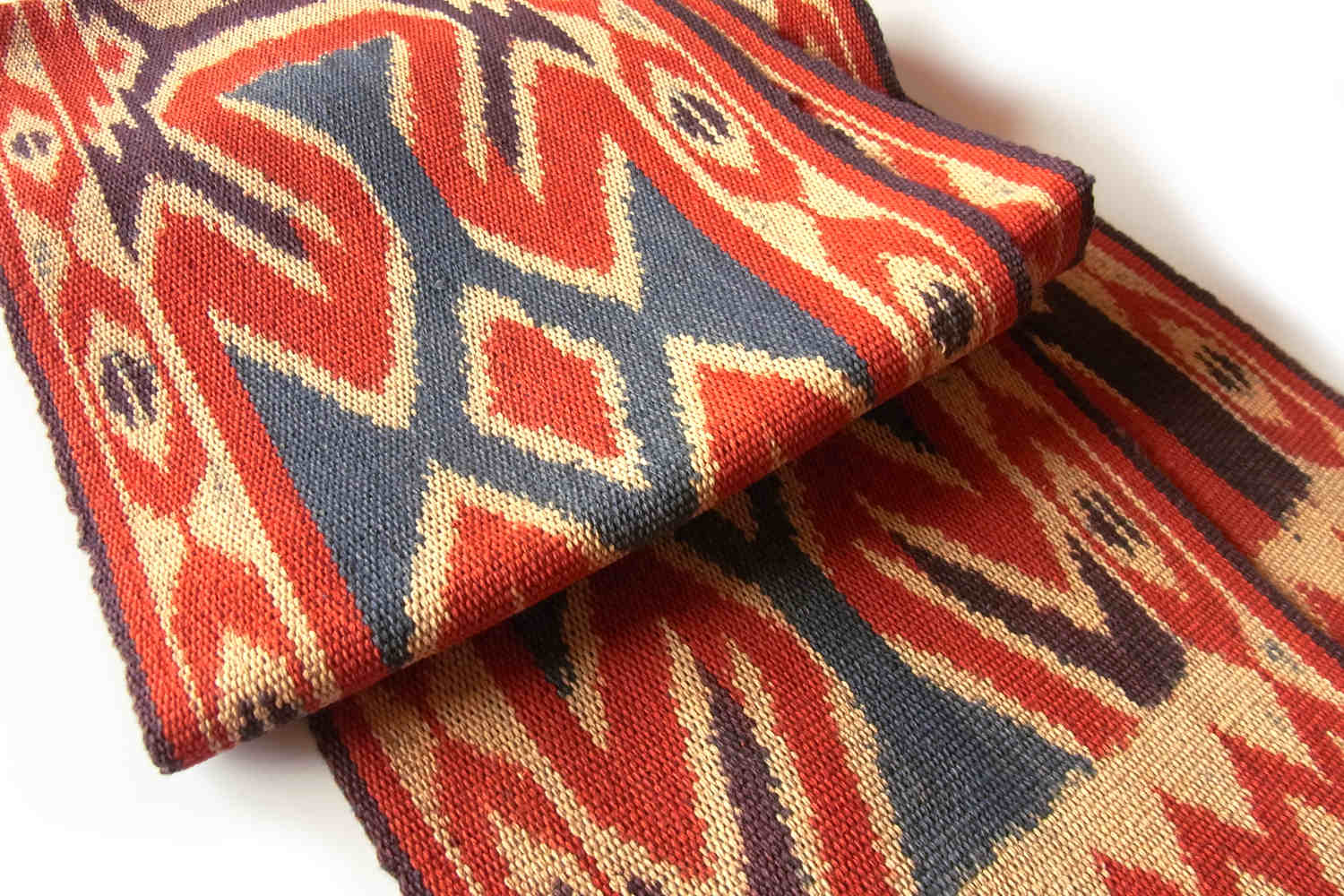 スラウェシ島トラジャ・イカットNo.T-ISW-013|野趣あふれる