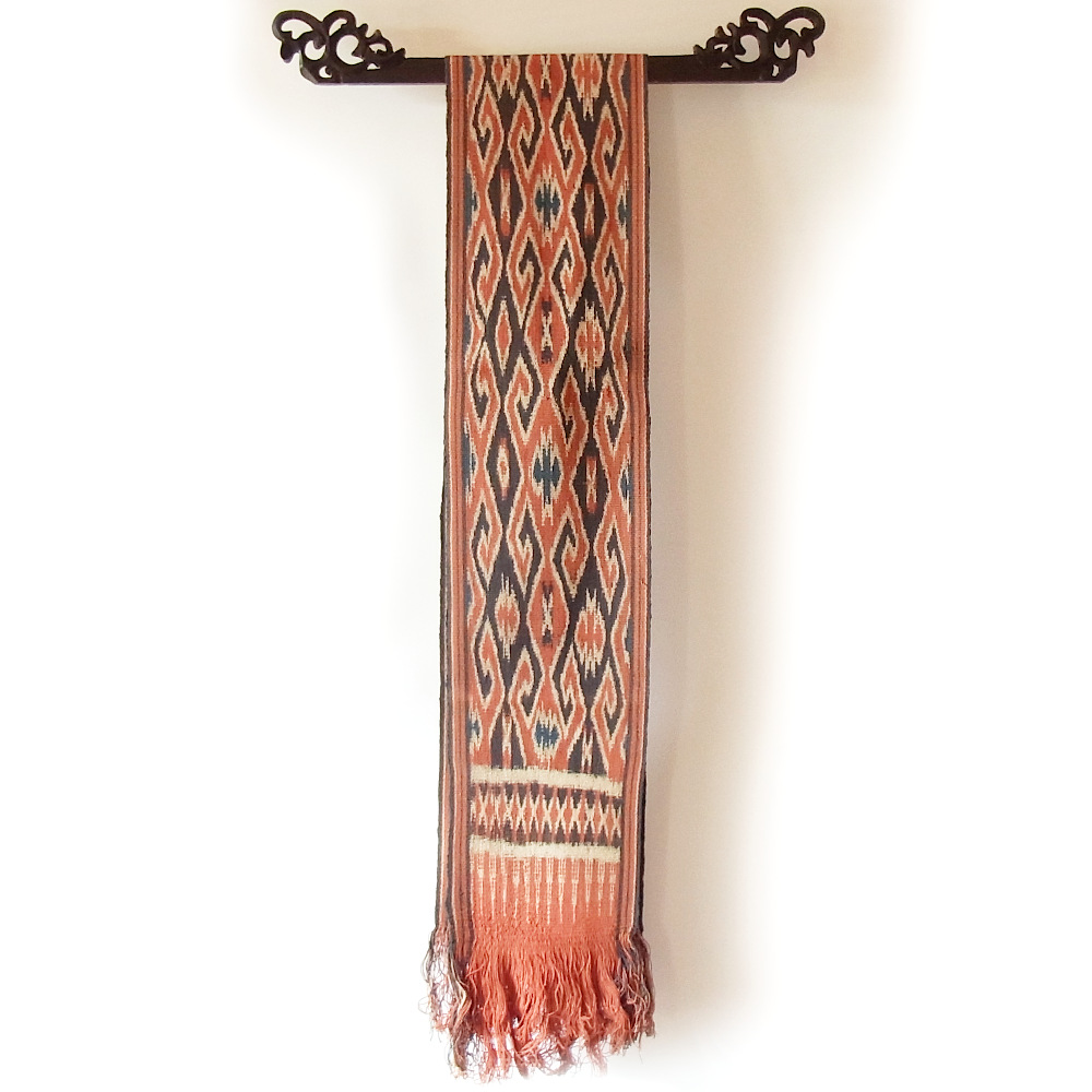 スラウェシ島トラジャ・イカットNo.T-ISW-010|野趣あふれる