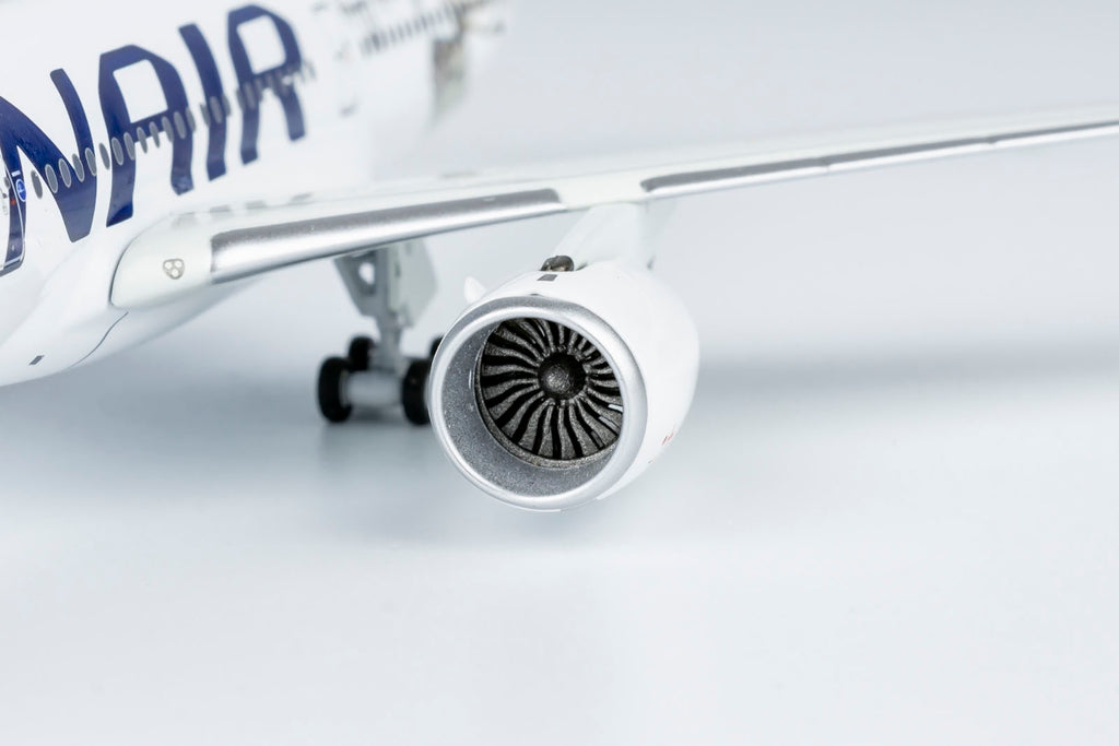 Finnair Airbus A350-900 OH-LWD Happy Holiday #2 NG Model 39048
