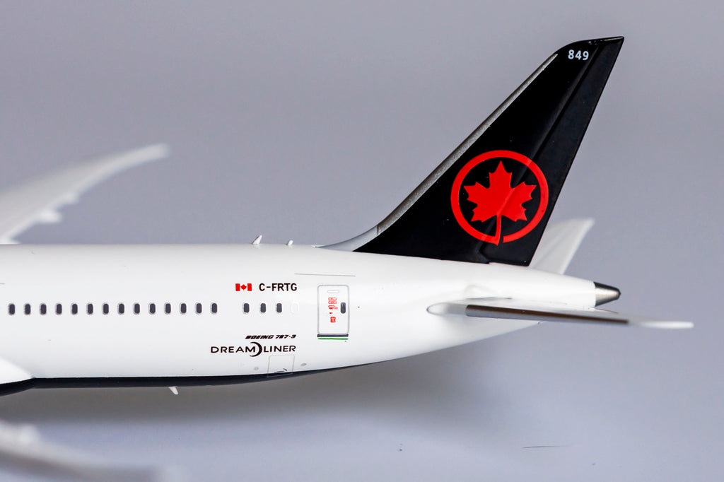 Air Canada Boeing 787-9 C-FRTG NG Model 55069 Scale 1:400