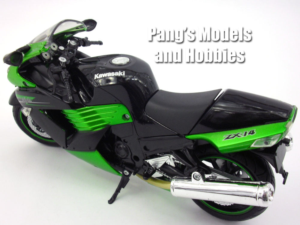 Kawasaki Ninja ZX-14 1/12 Scale Model by NewRay – Pang's Models