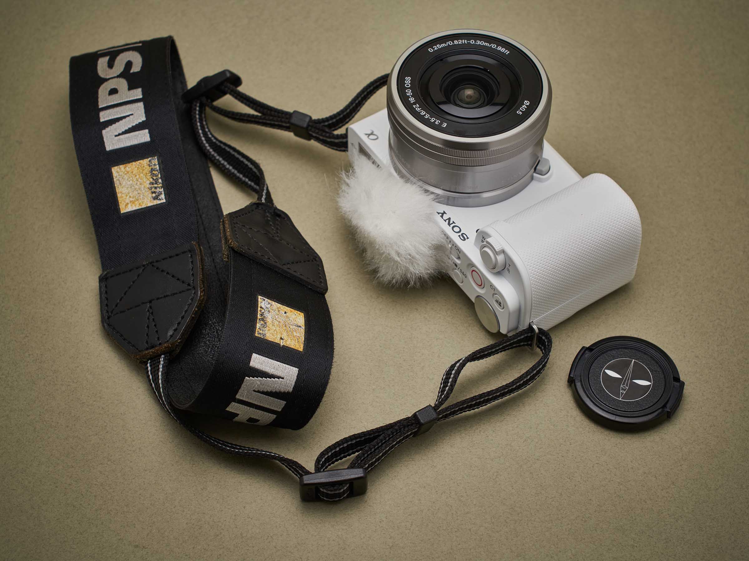 ソニーVLOGCAM ZV-E10Lの写真スナップを試す（プロ的感想あり