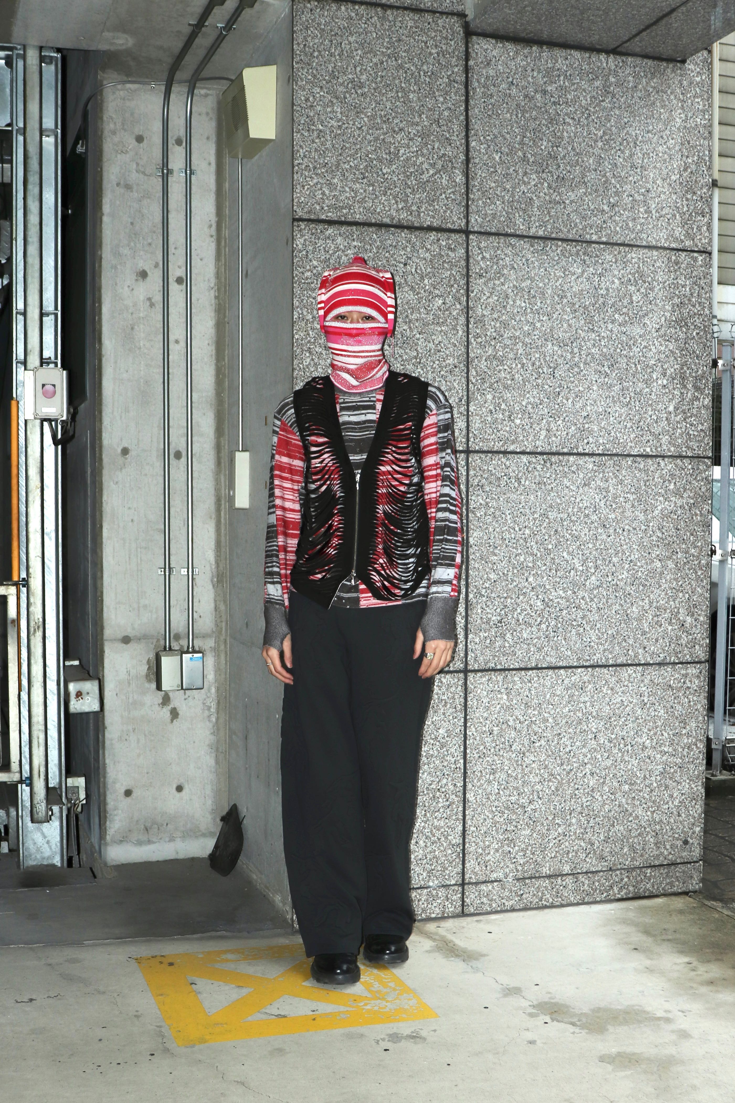 MASU(エムエーエスユー)のSHREDDER LEATHER VEST BLACKの通販｜PALETTE