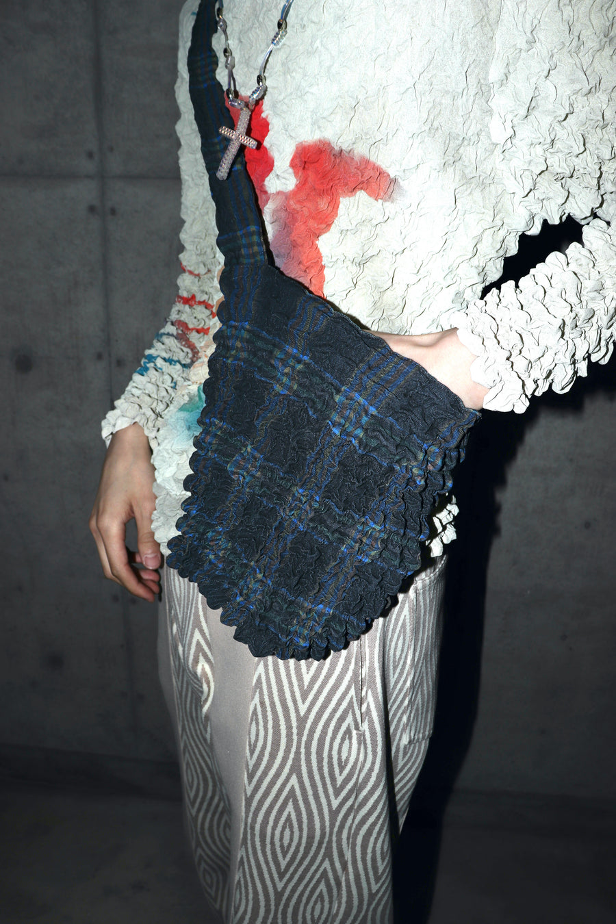 MASU(エムエーエスユー)のPOPCORN BAG DARK NAVY(バッグ)の通販