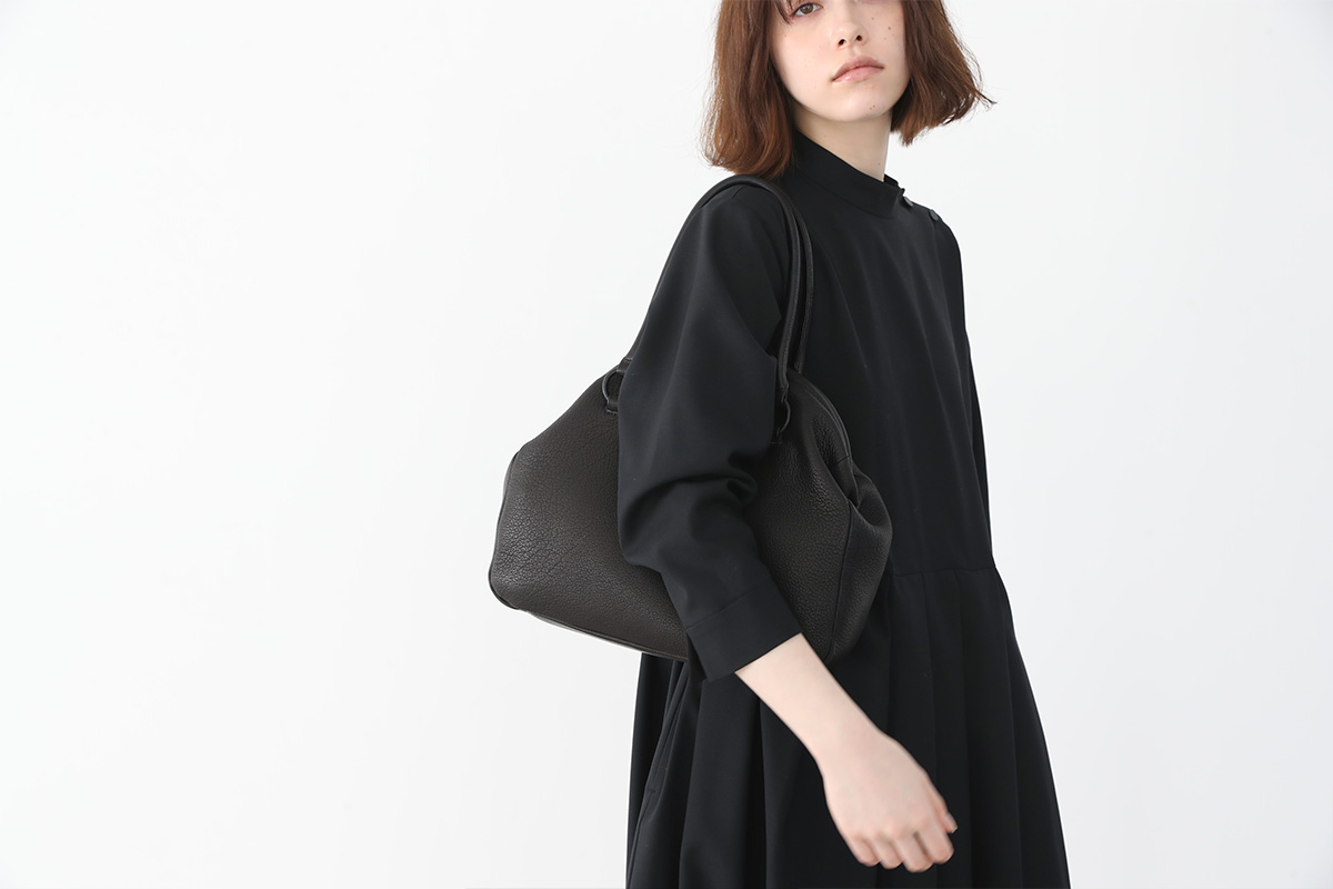 Mochi モチ gama bag [ma-pro-14-/black・]