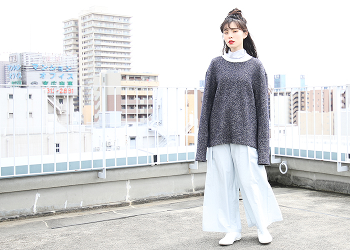 hatra ハトラ HIGHNECK PULLOVER[NAVY]_