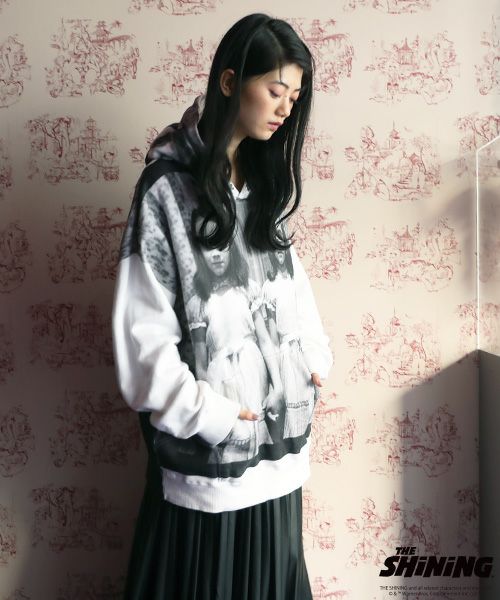 AHCAHCUM あちゃちゅむ シャイニングフーディー [01-211-8601/01白]