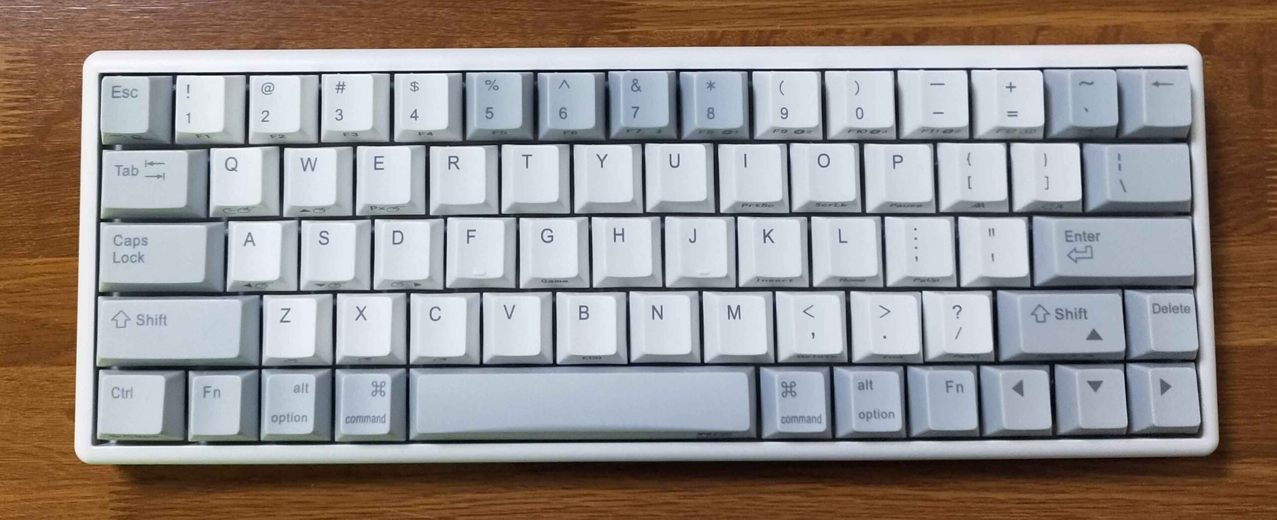 キーボードは【NiZ Atom66】がおすすめ！〜静電容量無接点方式の勇者誕生！