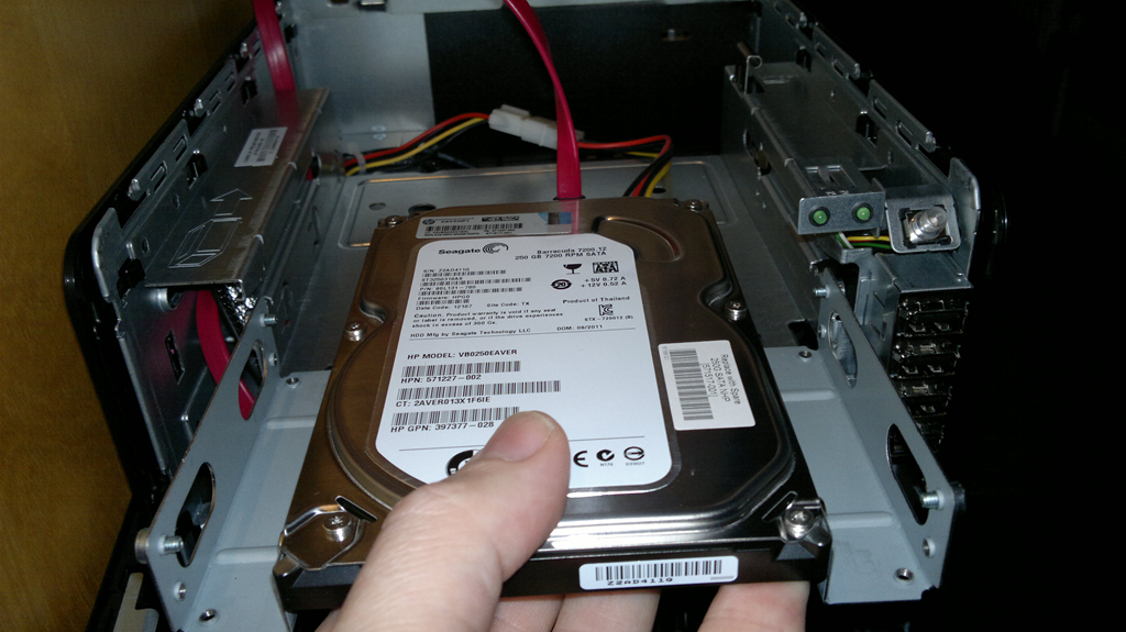 Installing a HDD in the optical drive bay on an HP Microserver