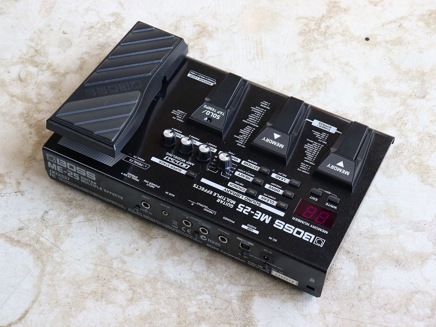 中古】BOSS ME-25 ギター用マルチエフェクター - 神奈川県の中古楽器店