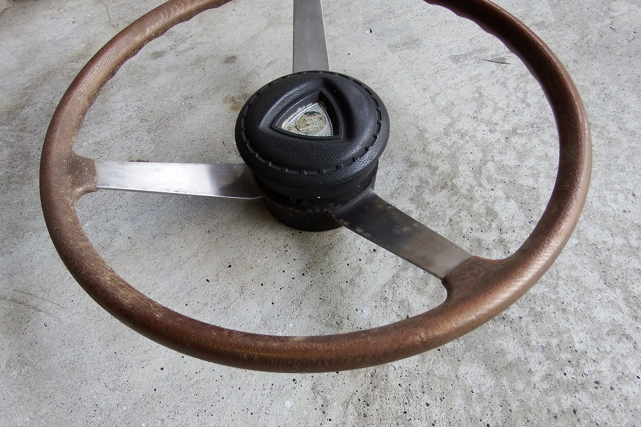 5/13値下げ】マツダ ファミリア ロータリークーペ 純正ステアリング