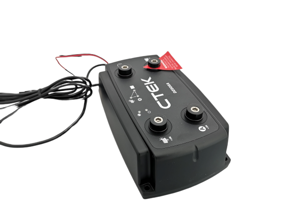 ホワイトハウスキャンパーパーツセンター / CTEK走行充電器 D250SE