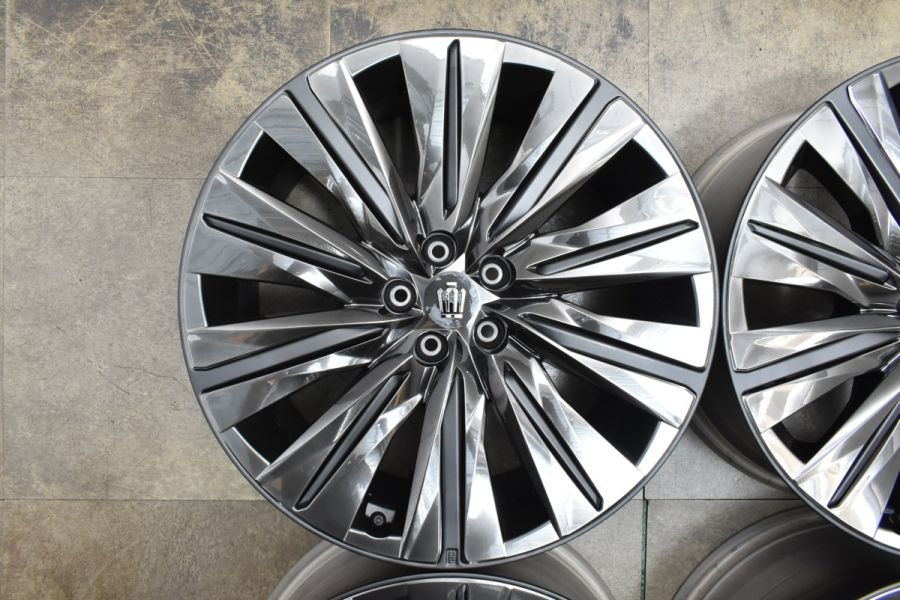 新車外し品】トヨタ クラウンエステート RS 純正 21in 8.5J +35 PCD114