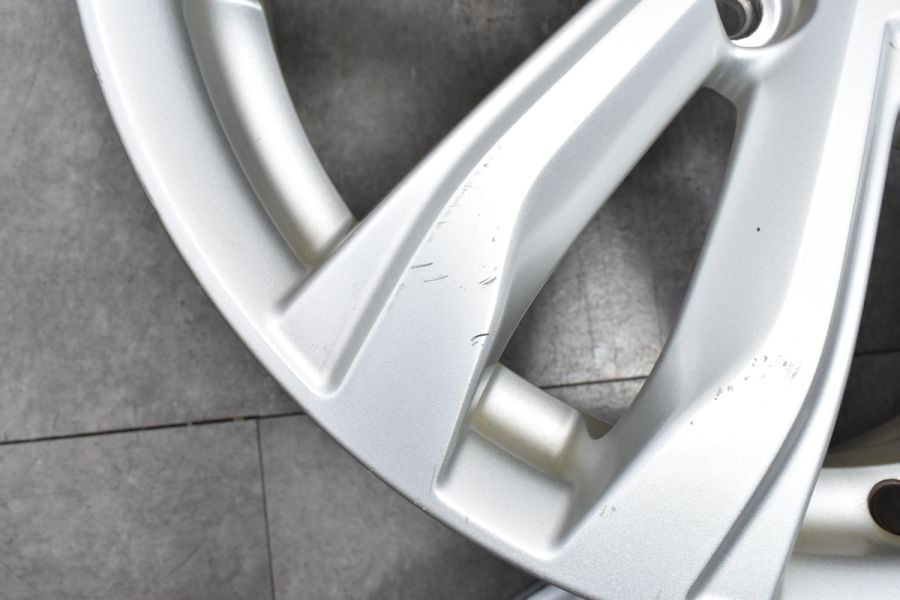 スタッドレス用等に】スズキ スイフト RS 純正 16in 6J +45 PCD100 4本