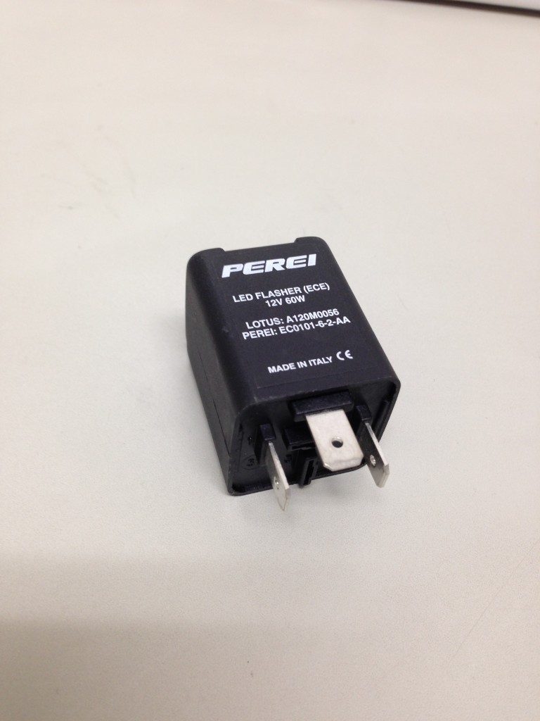 ロータス エリーゼ フラッシャーリレー A120M0056F