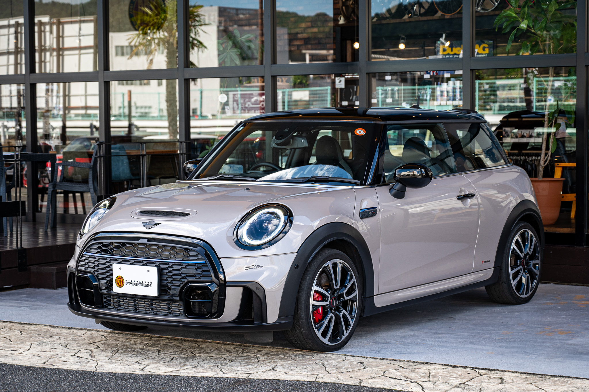 MINI JCW】F56 ルーフトップグレイ | MINI GARAGE PARADOX