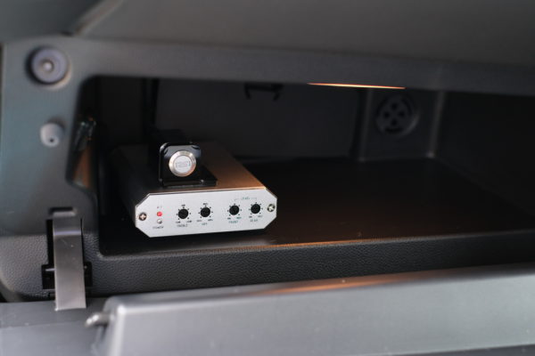 試聴可能】デモカーにレイヤードサウンド取り付けました！ | MINI