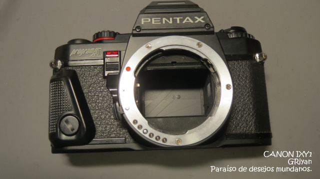 PENTAX PROGRAM A ミラーアップのジャンクカメラをドフの青箱から救出