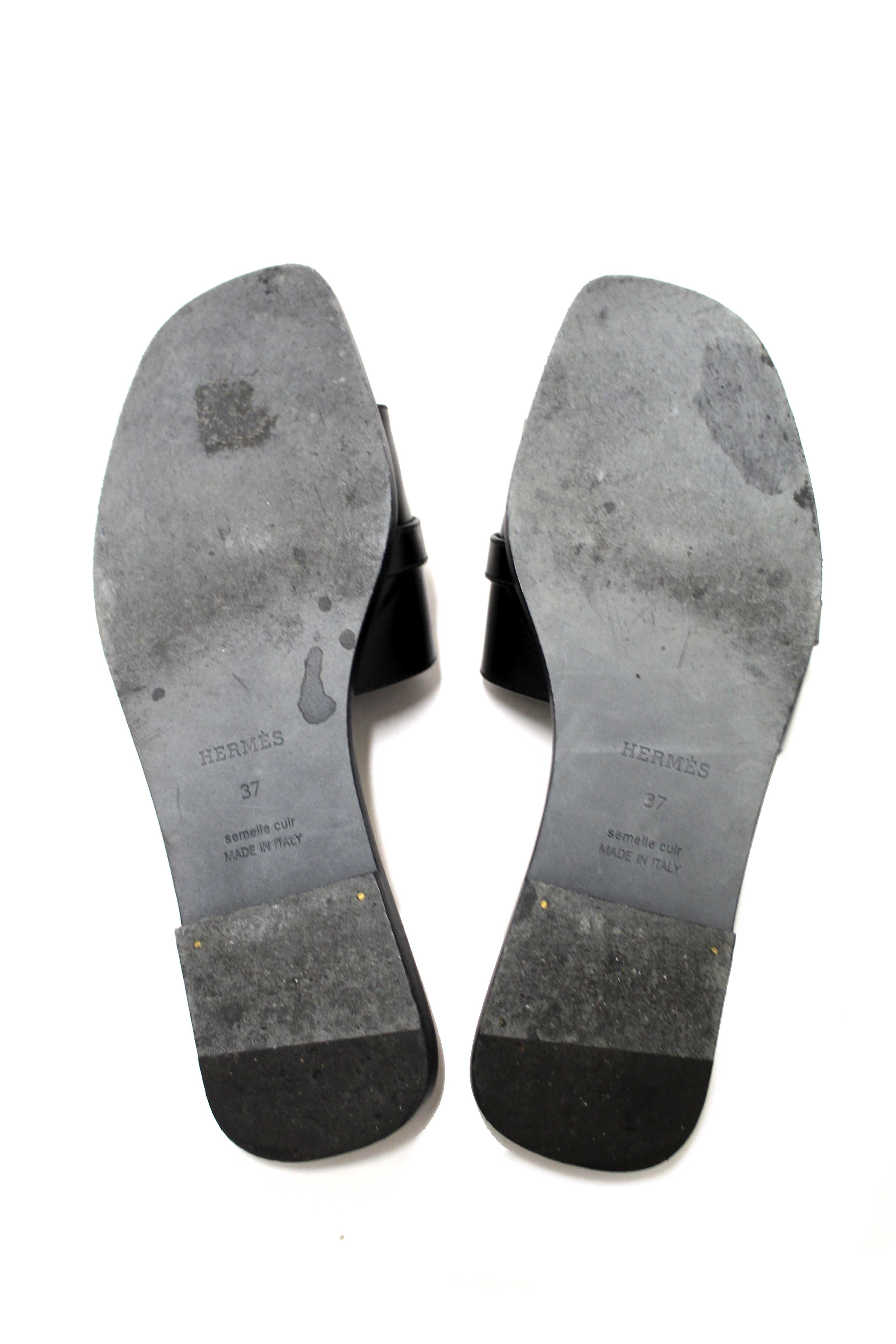 Authentic Hermes Black Calfskin Leather Giulia Flat Sandals Shoes