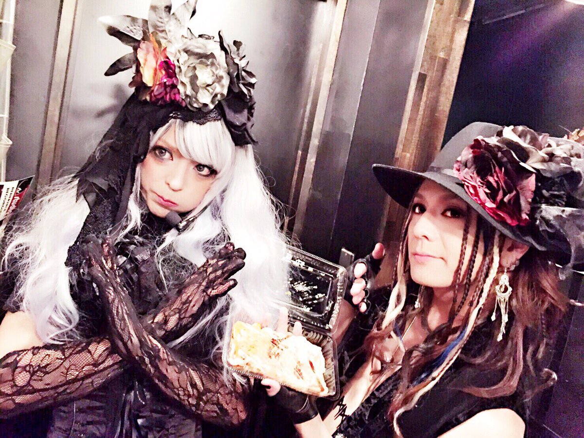 オーサカのたこ焼きは美味しいってゼルもわかってるはずなのに、ゼルは