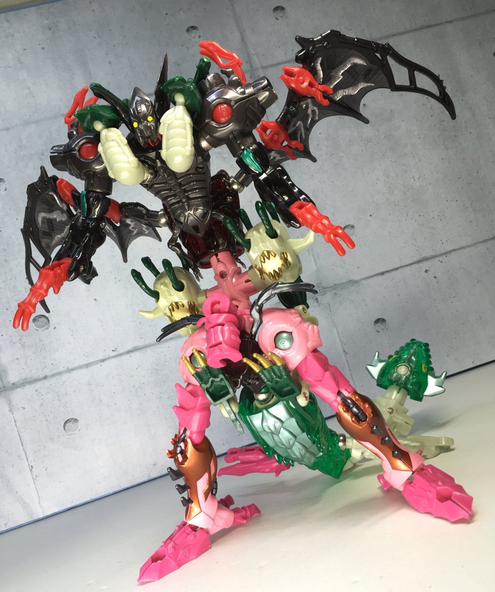 Gアクロイヤーと絡めないとちょっと使いにくいアクロモンスターですが