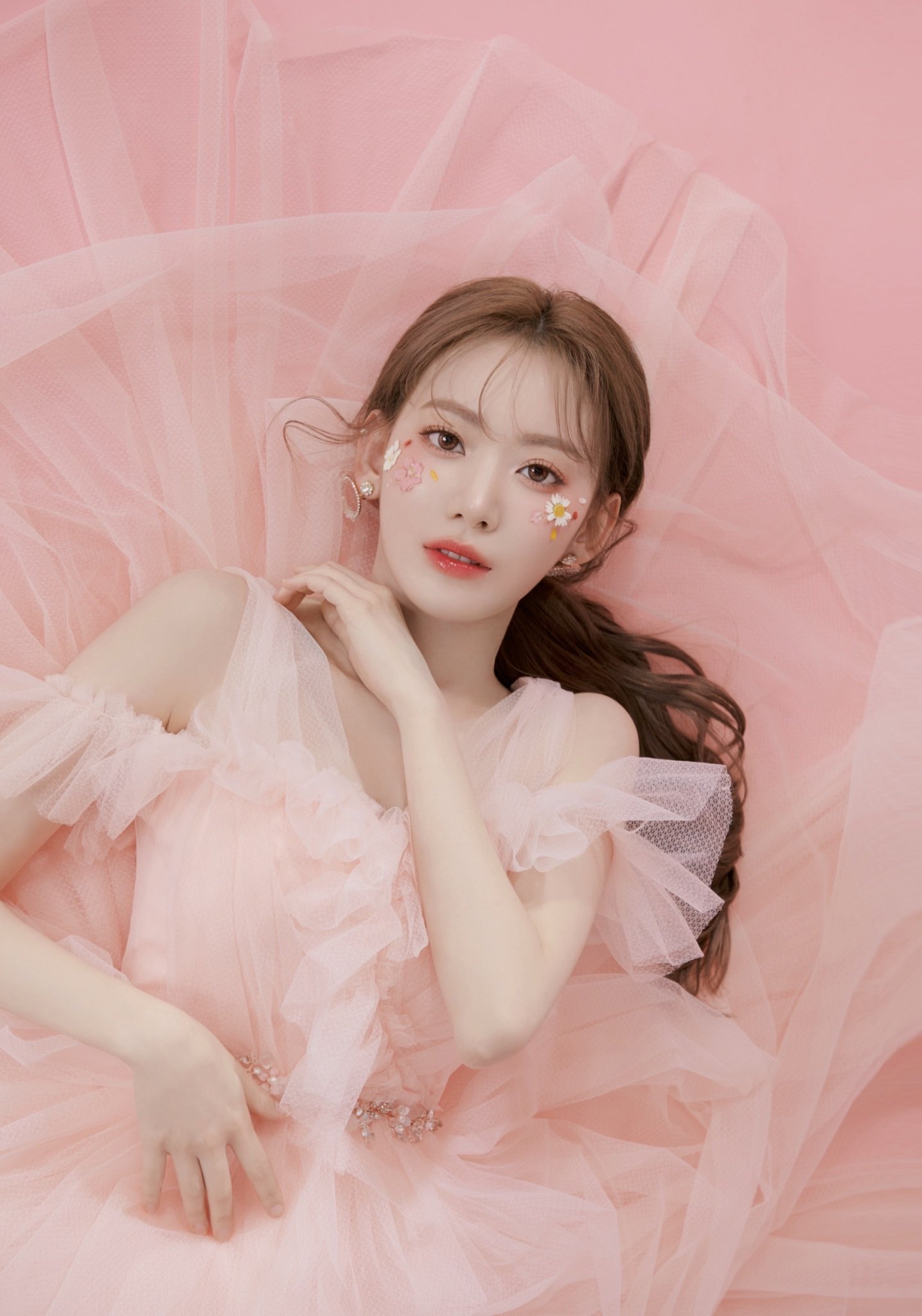 ルセラフィム 宮脇咲良 サノク 販売済み Le sserafim さくら 宮脇咲良