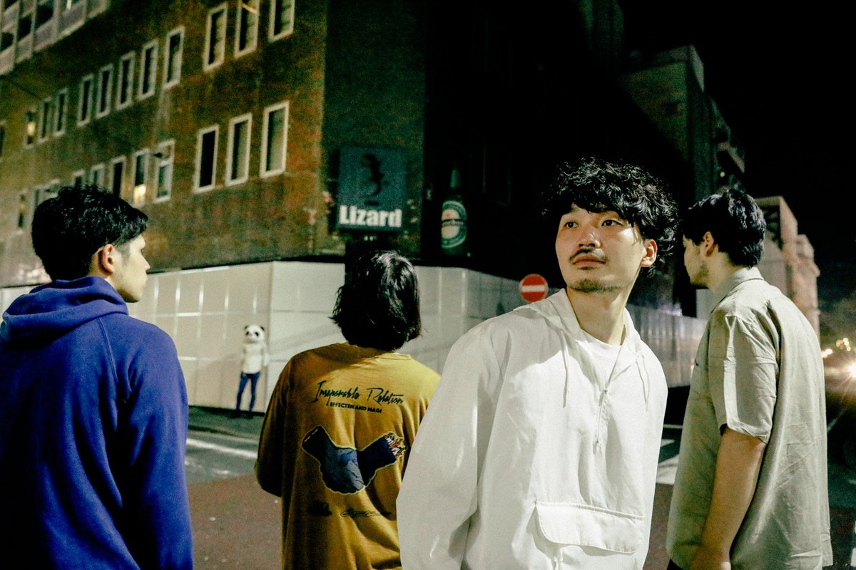 EE1Dr8VUwAA1zCC.jpg?format=jpg