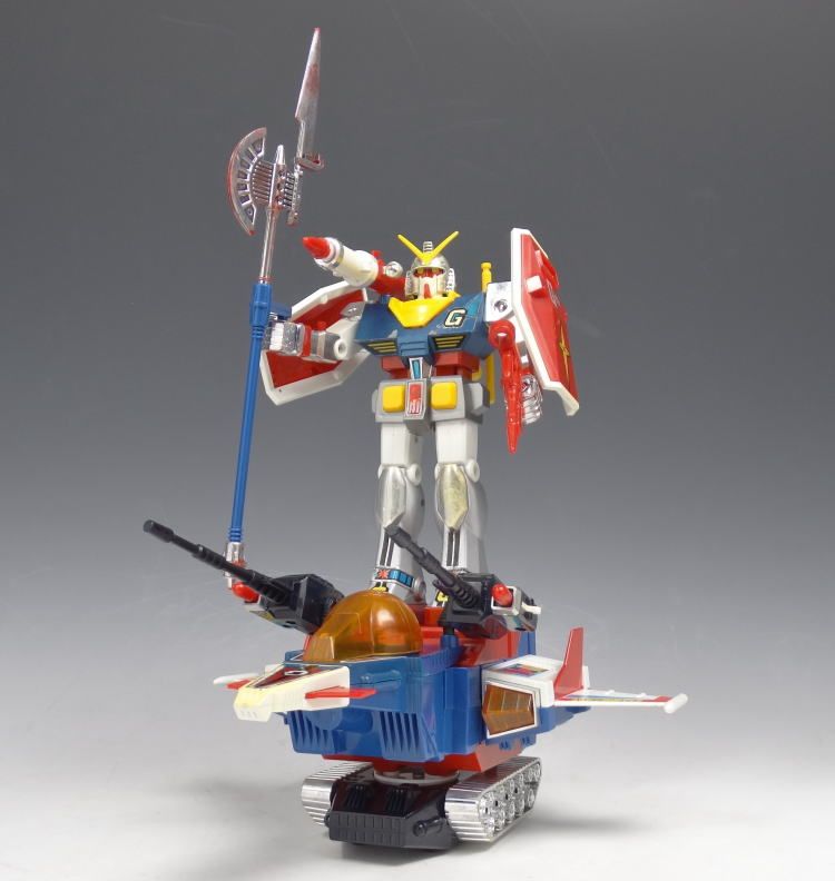 最初のガンダムのおもちゃ(クローバー 超合金 機動戦士ガンダムDX合体