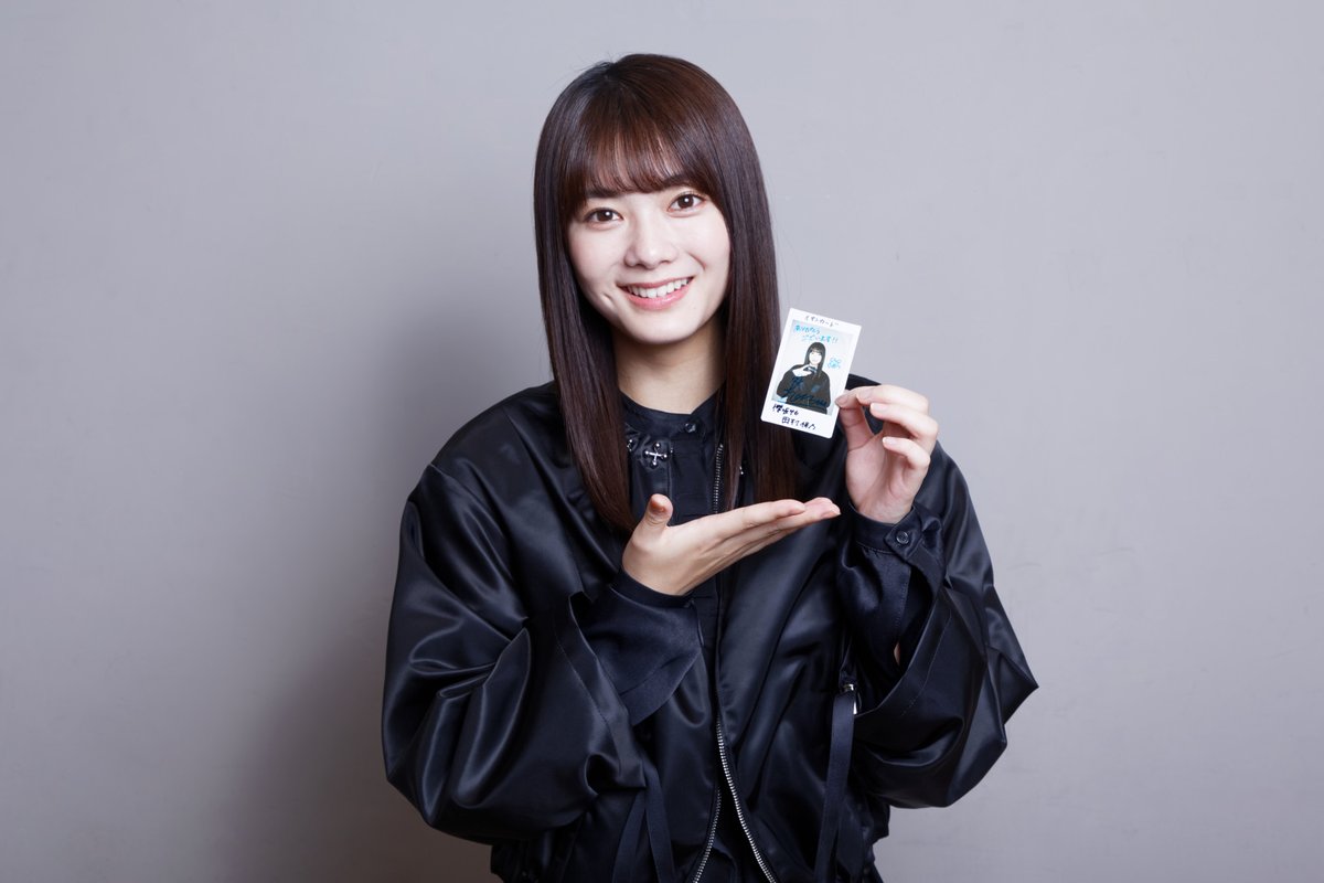 人気うなぎのぼり💪 田村保乃さんの直筆サイン入りチェキ #欅の1点もの