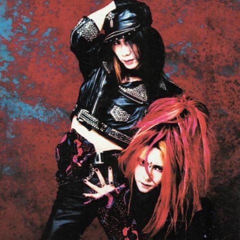 stayhome on Easter Weekend with @hideofficial_20 and #HEATH