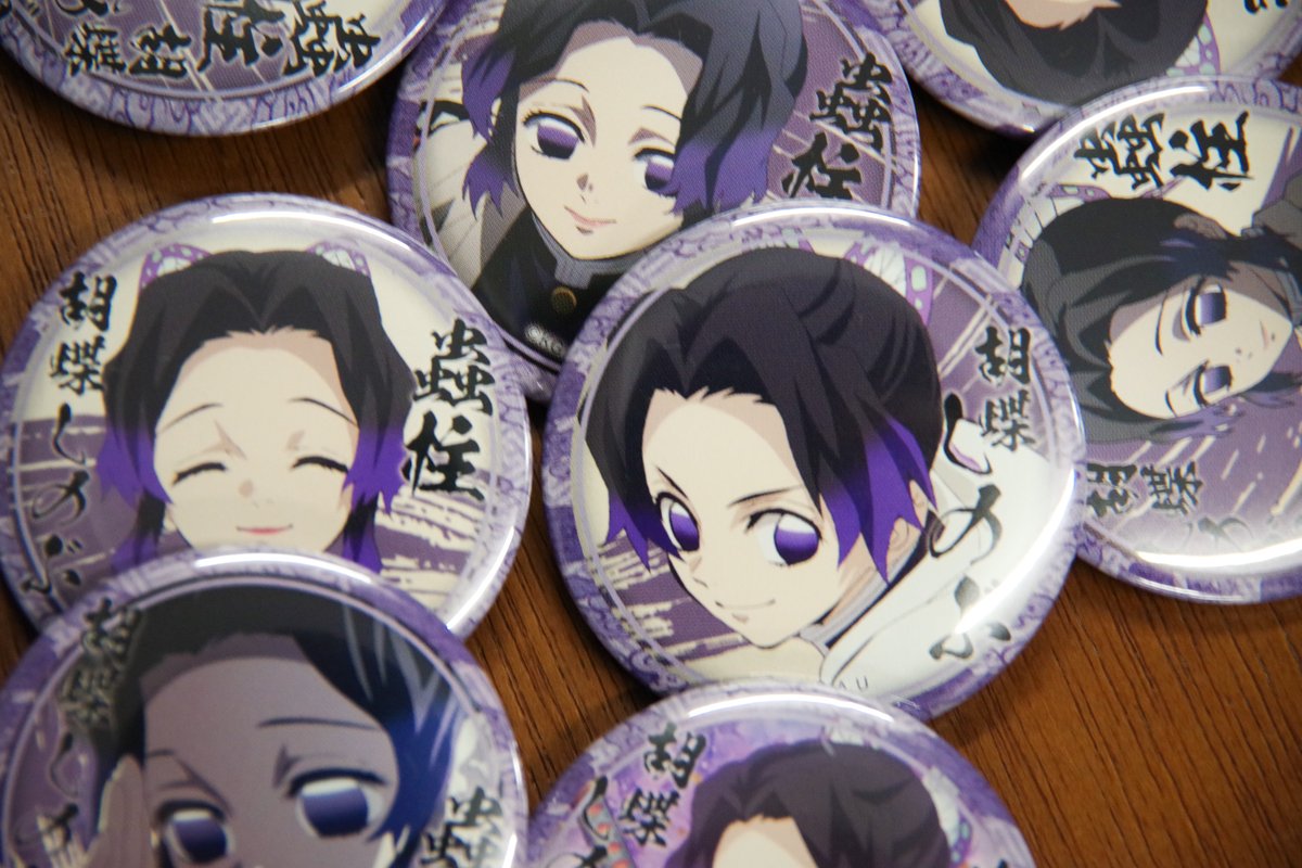 鬼滅の刃 絵巻カフェ 胡蝶しのぶ 44mm 缶バッジ 鬼滅の刃 絵巻