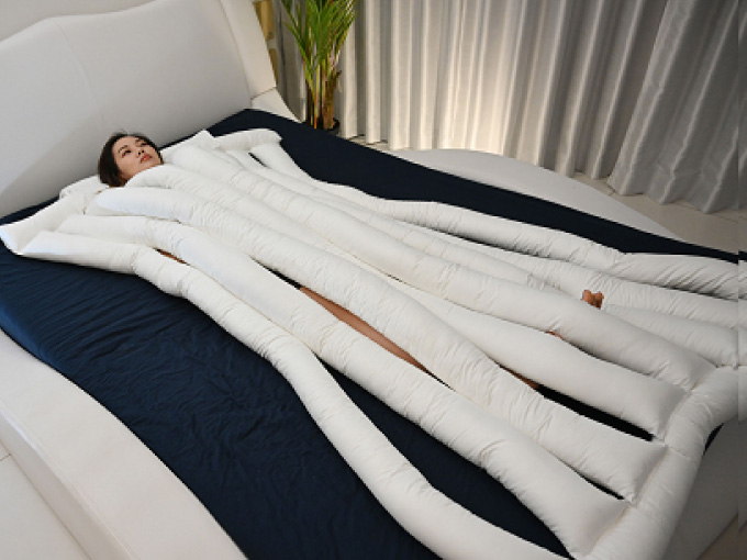 睡眠用うどん シングルサイズ ホワイト 悟空の気持ち 掛布団 抱き枕 未