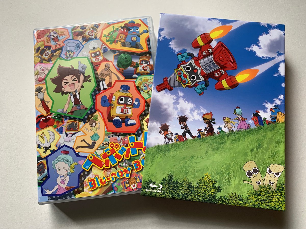 今回のBD-BOXは、外見は前回のDVD-BOXのおまけのものとほぼ違いは