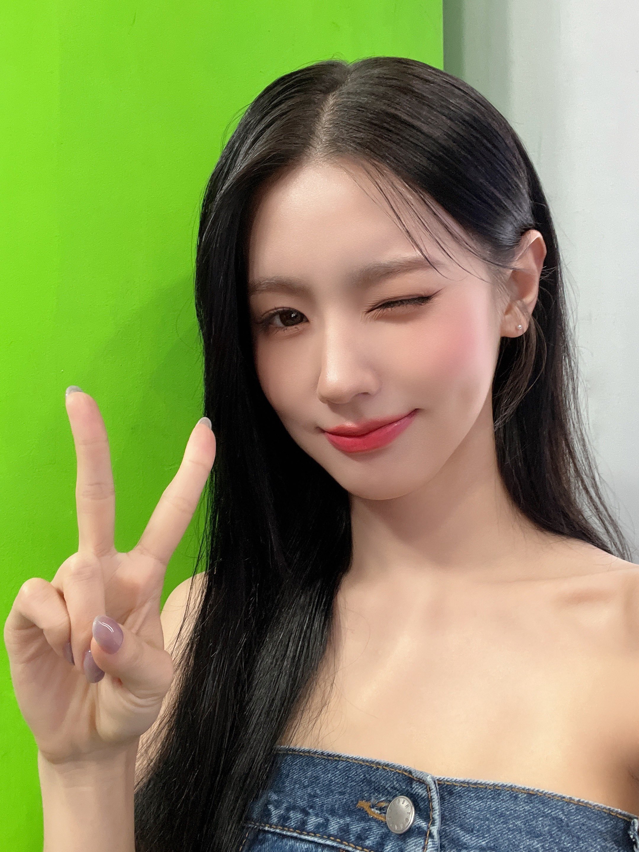 G)I-DLE(アイドゥル) ミヨン(MIYEON) 2023 ミュージックバンク 公開