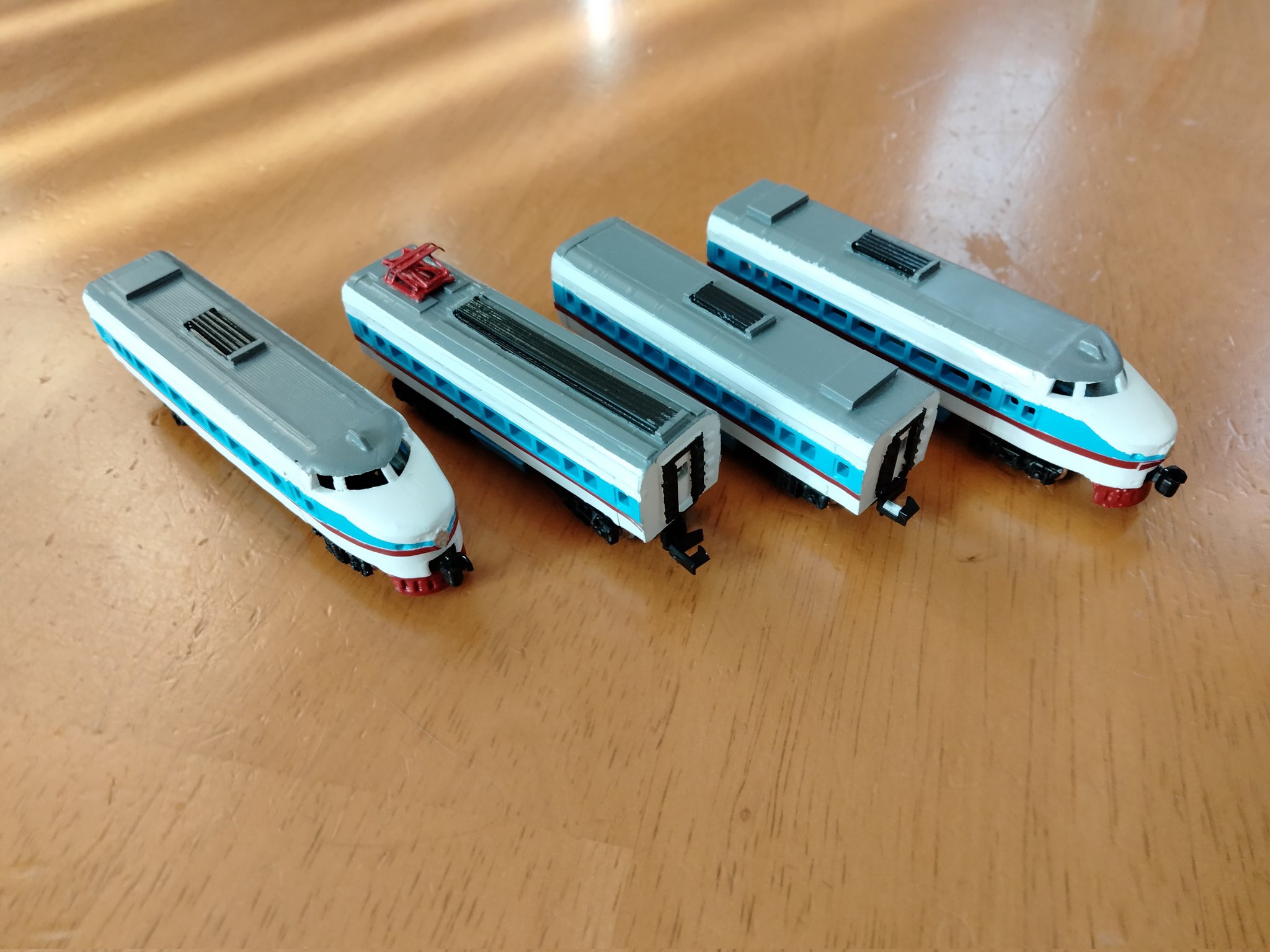 ソ連・ロシア ER22V近郊電車 鉄道模型（Nゲージ）キット 4両セット