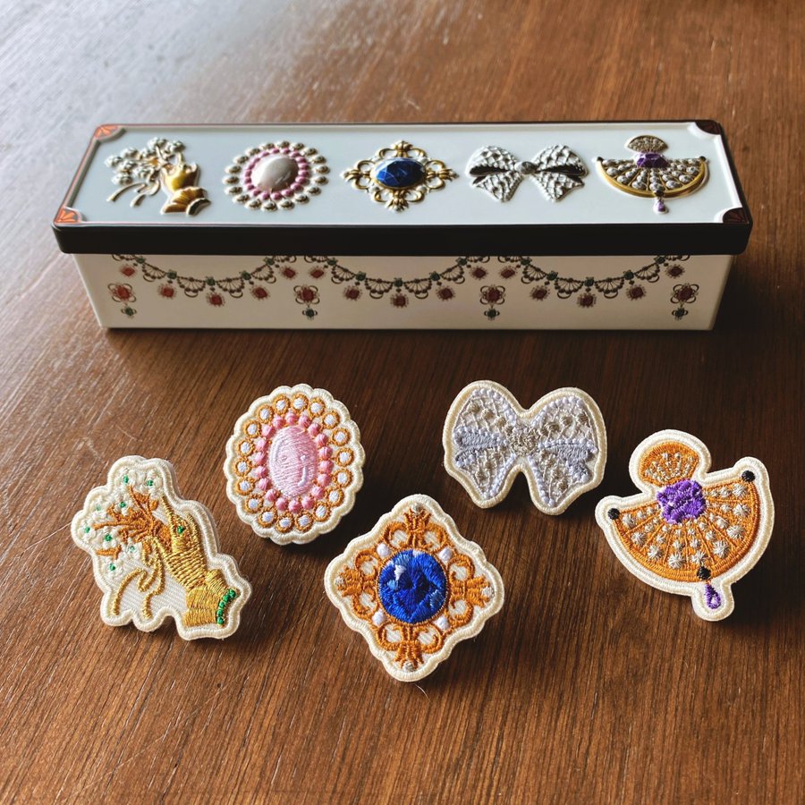 耳をすませば ビジュー缶 ジブリパーク限定 廃盤品 ジブリパーク