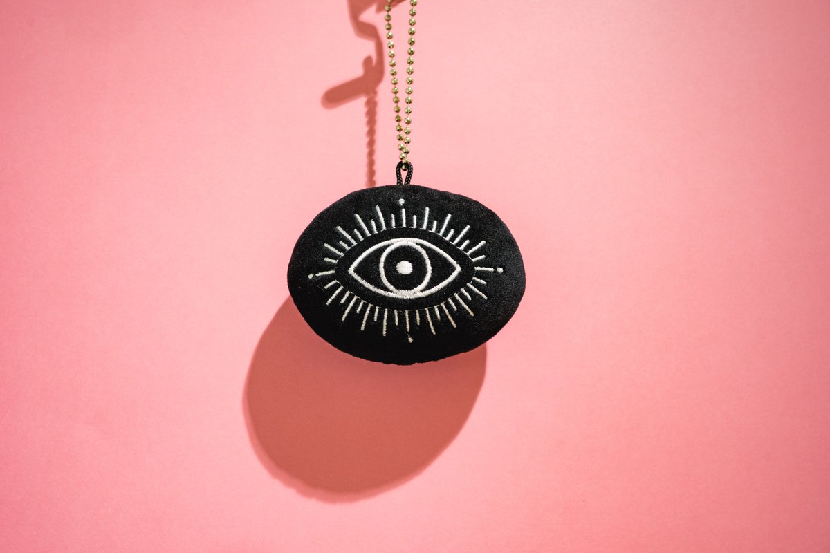 👁️NEW GOODS👁️ 👁️キタニタツヤ ストレス解消キーホルダー”爆握