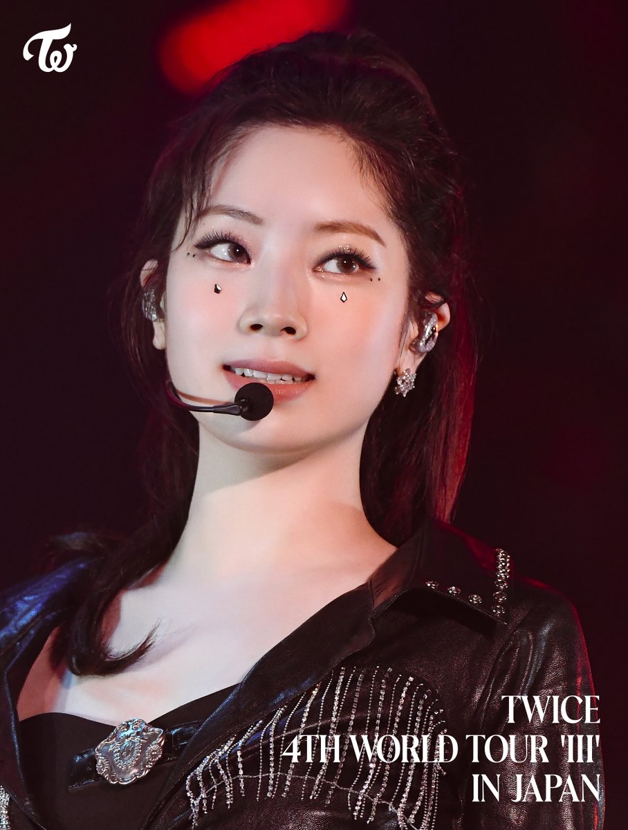 TWICE LIVE DVD & Blu-ray『TWICE 4TH WORLD TOUR 'III' IN JAPAN