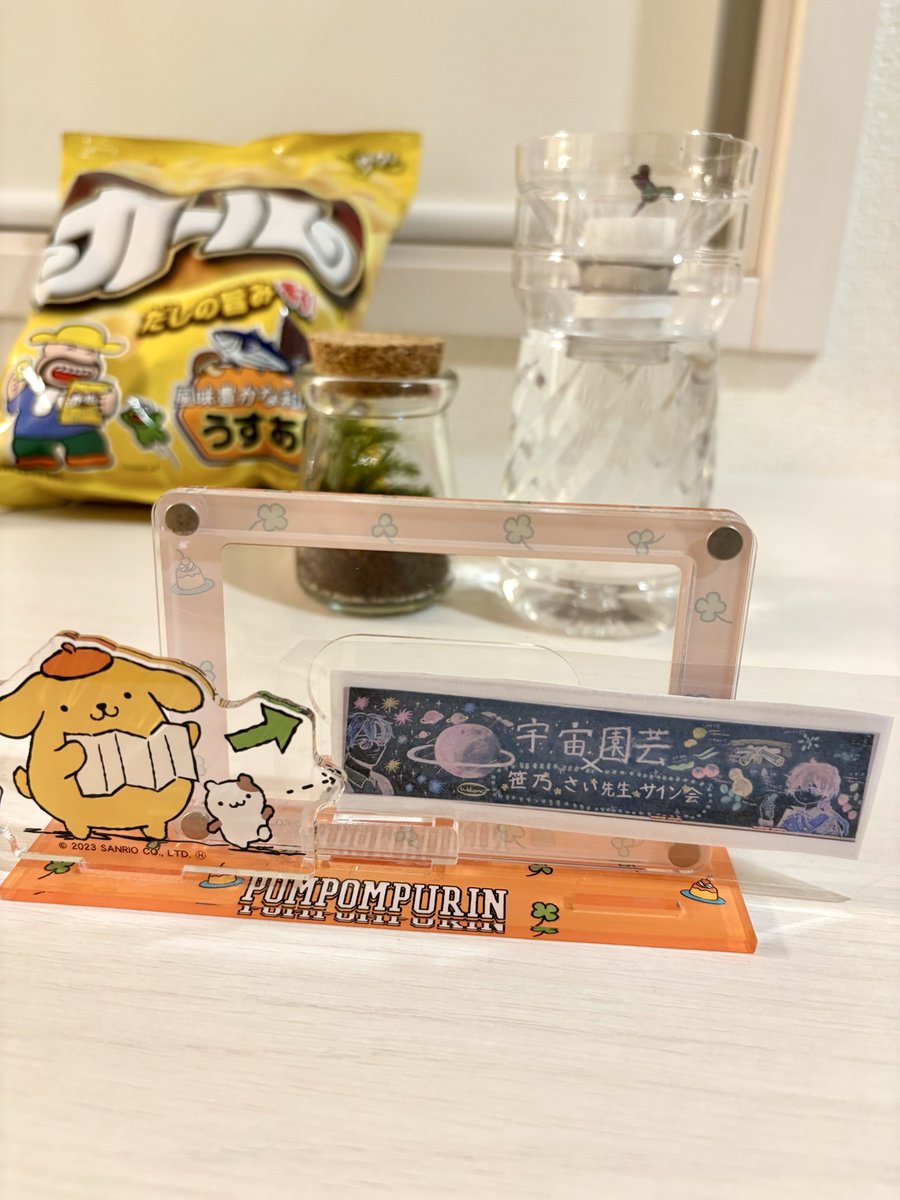 昨日と今日の成果 手前から ・昨日の黒板アートがしおりに‼︎! 中央右