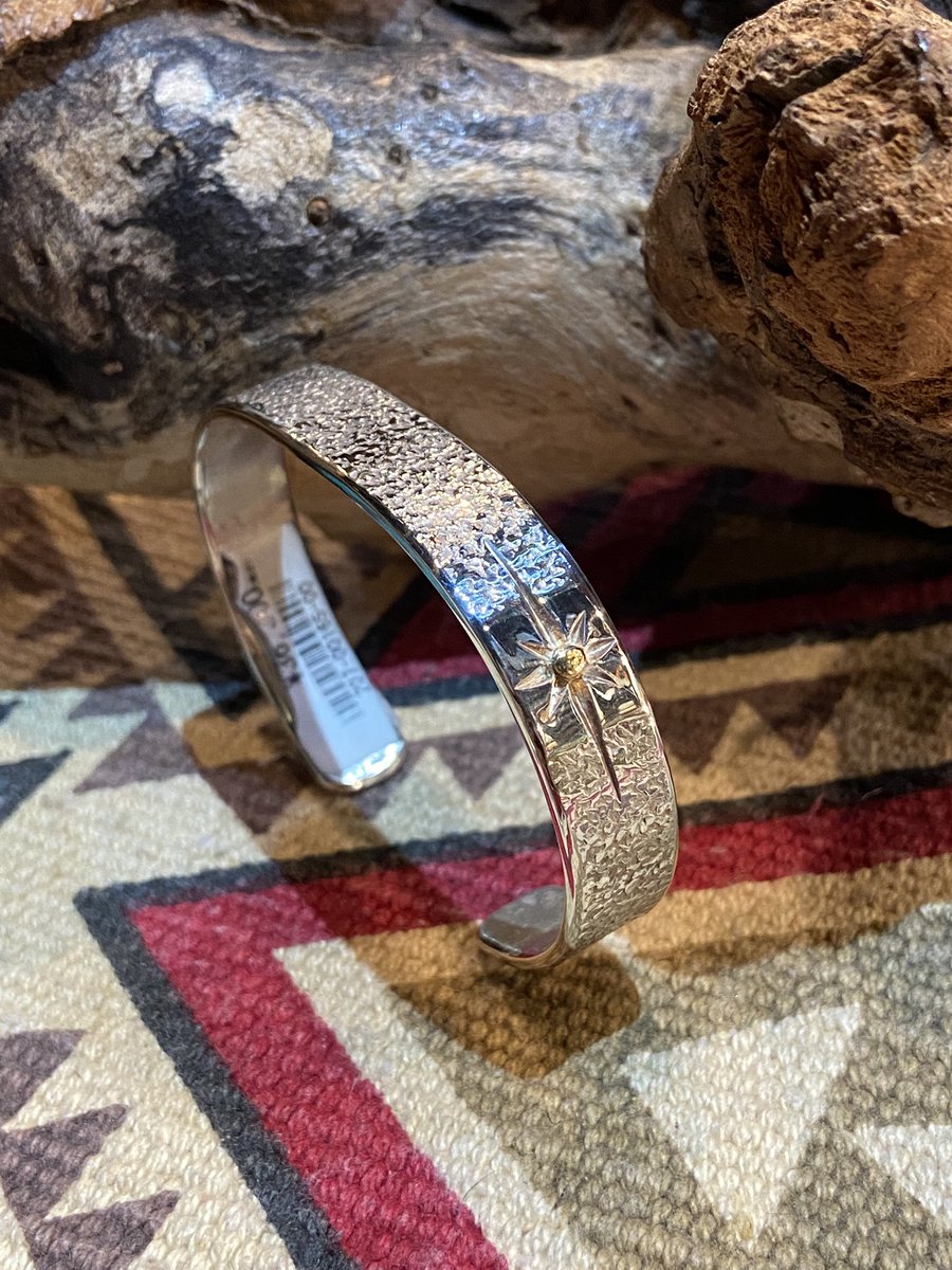 ビッグハンド特注両面3Dバングル ビッグハンド特注両面3Dバングル 楽天