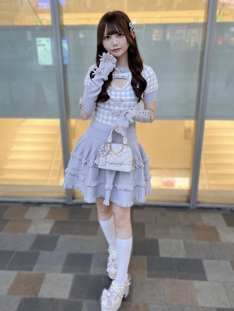 ❤︎ 𝐋𝐈𝐙 𝐋𝐈𝐒𝐀 名古屋𝐏𝐀𝐑𝐂𝐎店 ❤︎ #ギンガムニットカット