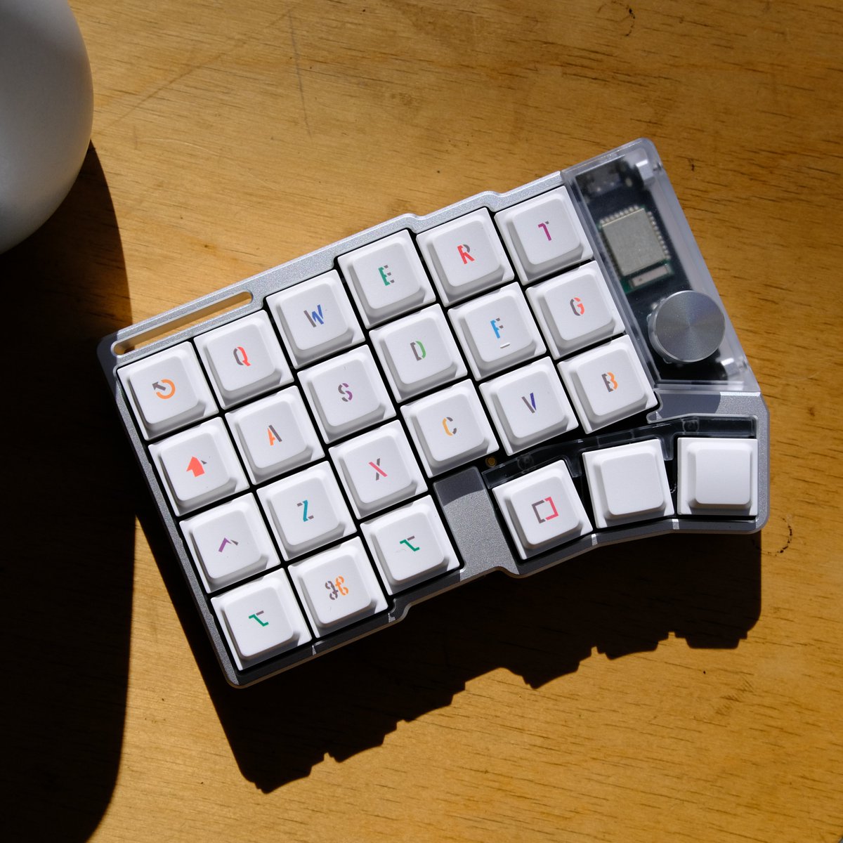 t_yamanakさんより使用許諾をいただき、Shimaenagaデザインを LAKキー