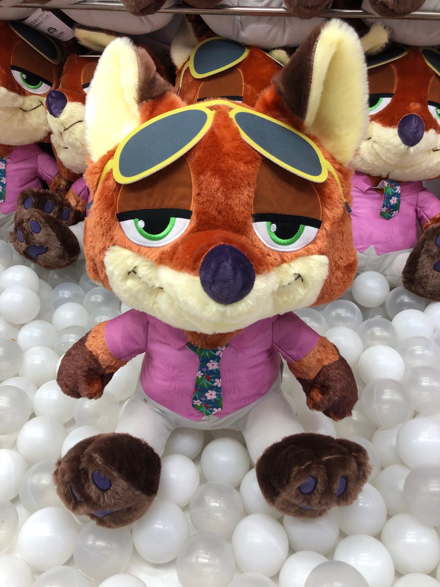 下記の景品が入荷しております。 ⭐︎ズートピア2 スーパーラージ