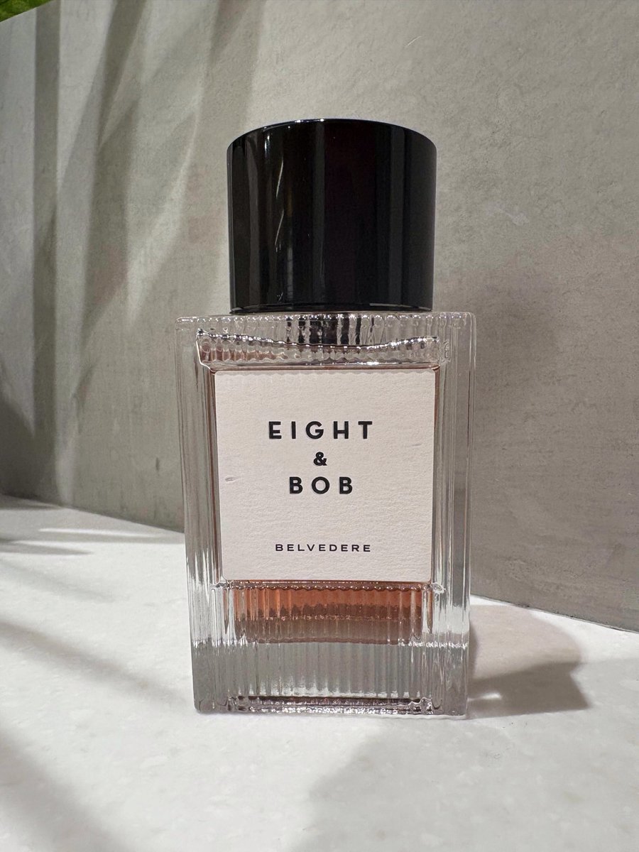 Eight & Bob｜ベルヴェデーレ 甘美なプラムにしっとりとした