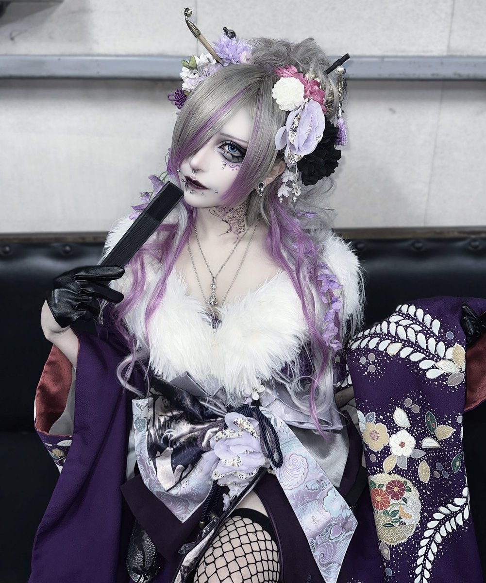 紫月 レンゲ 【 マーキュロ 】 (@Renge_Mercuro) / Posts / X