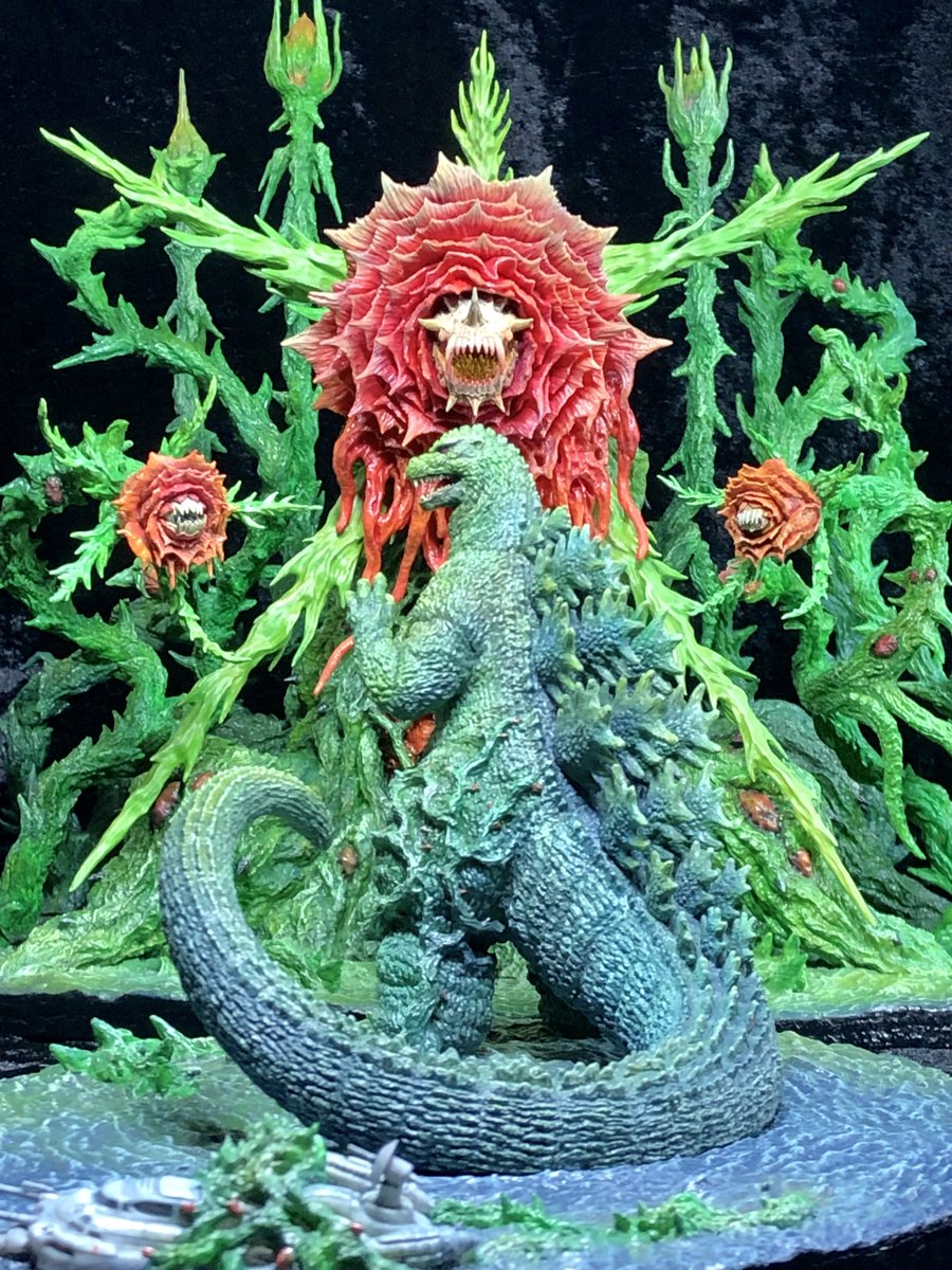 ワンフェスにて少数販売致します〜。 ビオランテ ポスターバージョン